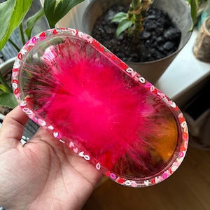- HandmadeLuxeStore Merch